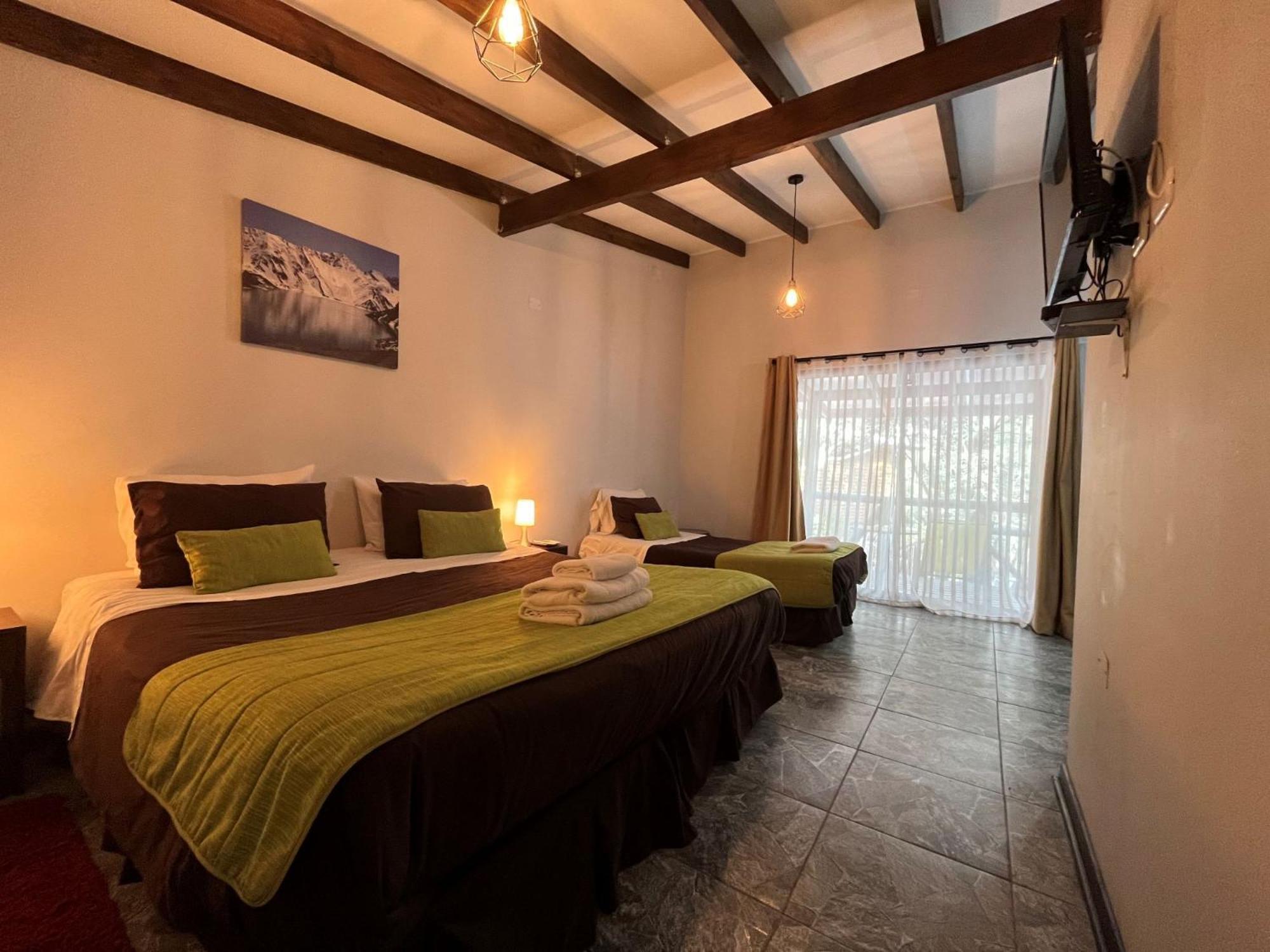 Hotel La Bella Durmiente San Alfonso Esterno foto